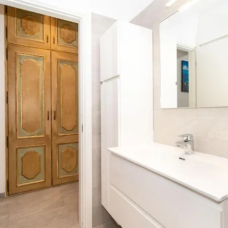 Apartament Bengasi Functional Mini Flat